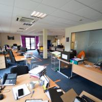 Office Premises Roundswell to let